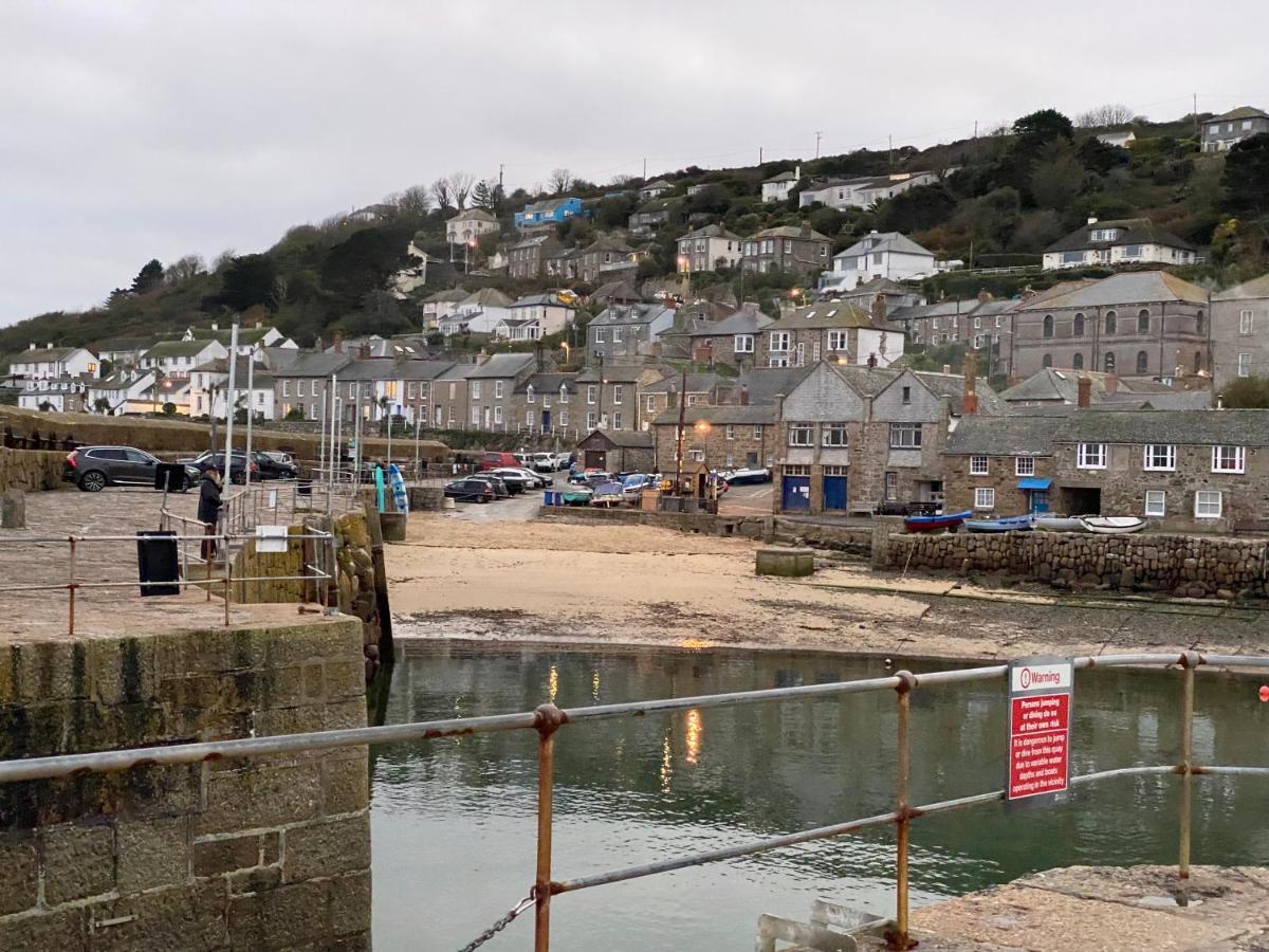 Sweet Caroline - Luxury Studio Stone'S Throw From Mousehole Harbour Exterior foto